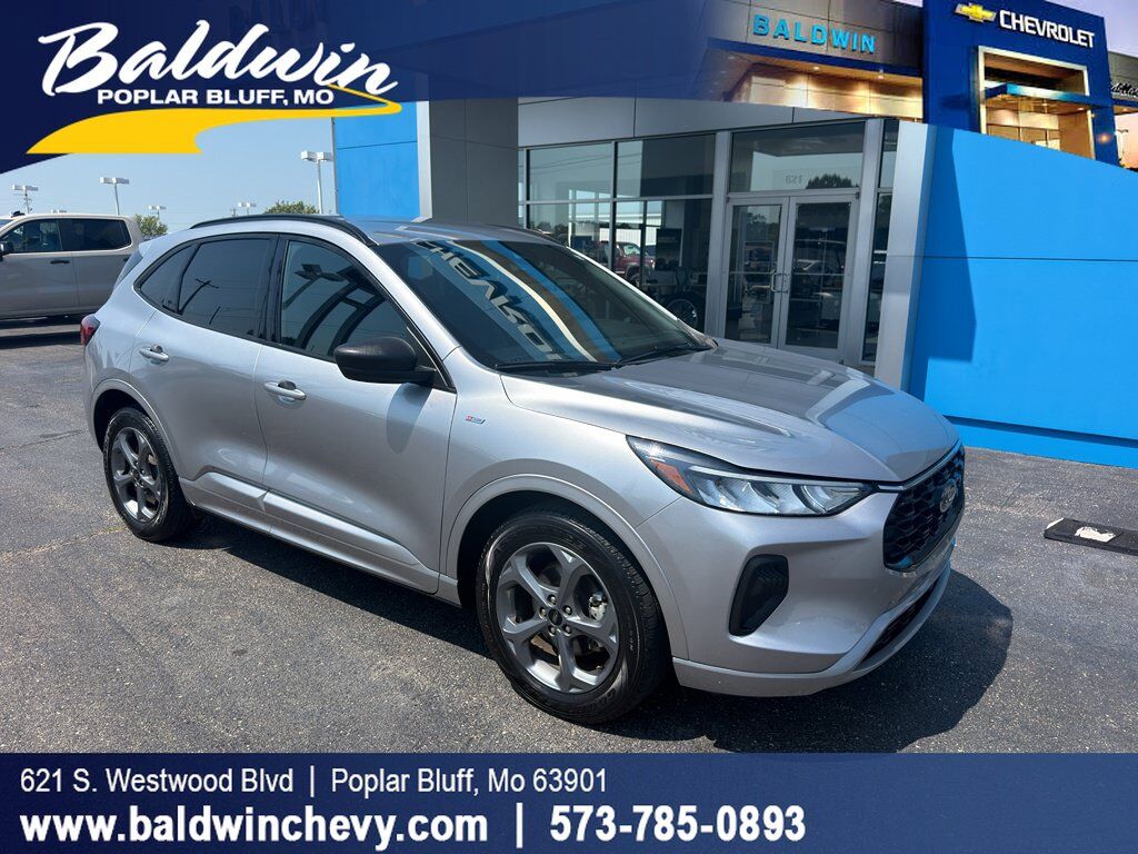 2024 FORD Escape
