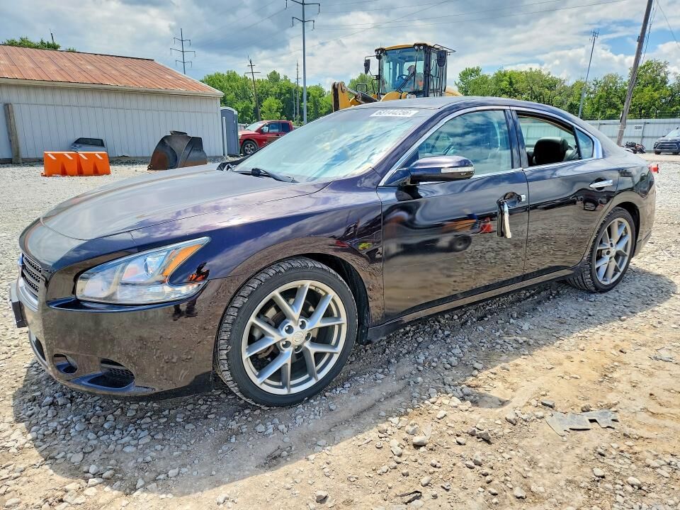 2011 NISSAN Maxima