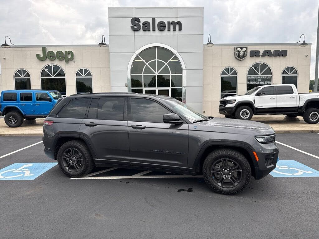 2024 JEEP Grand Cherokee