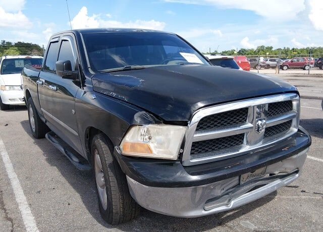 2012 DODGE Ram