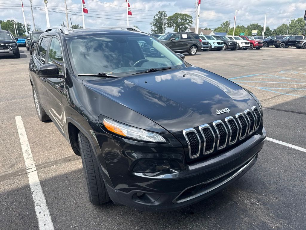 2017 JEEP Cherokee