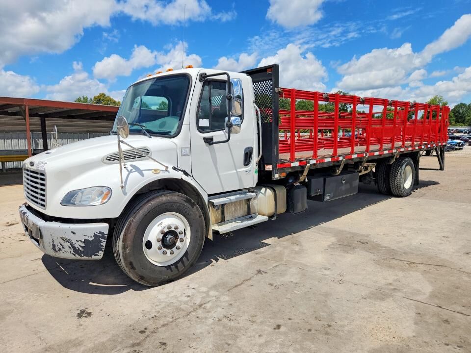 2018 FREIGHTLINER M2