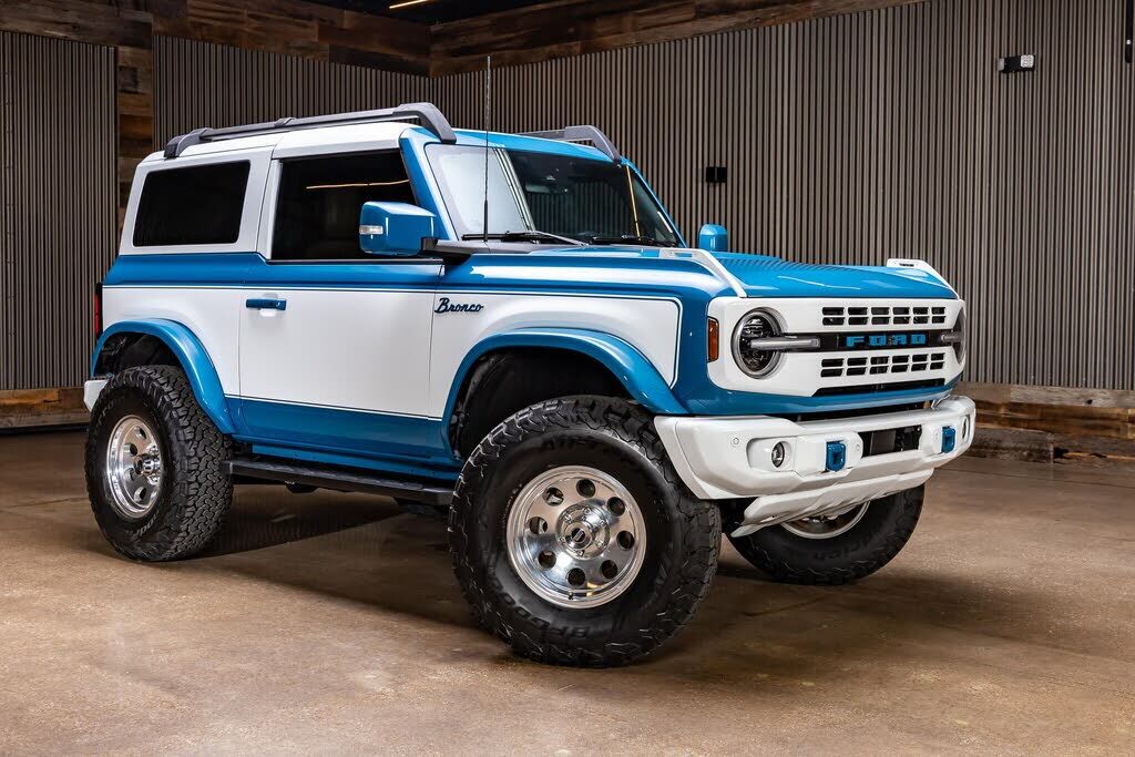 2024 FORD Bronco