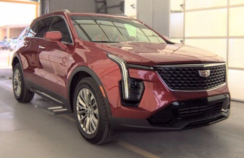 2024 CADILLAC XT4