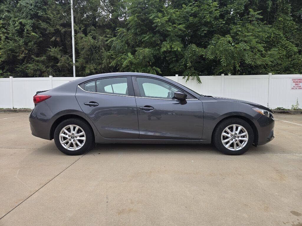 2015 MAZDA Mazda3