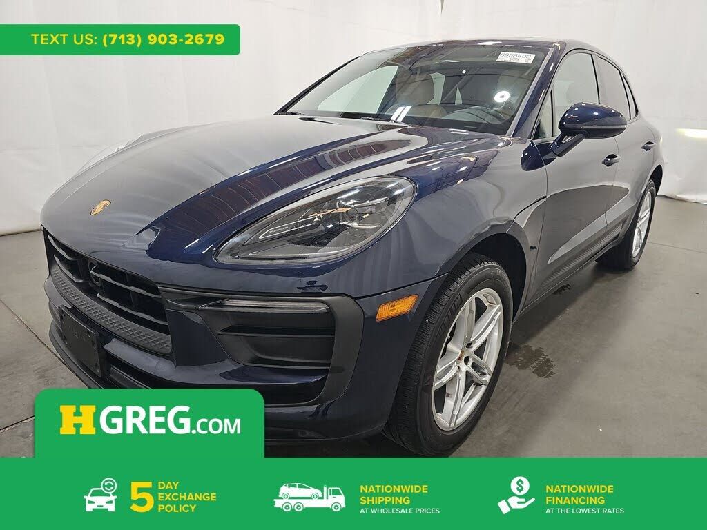 2023 PORSCHE Macan