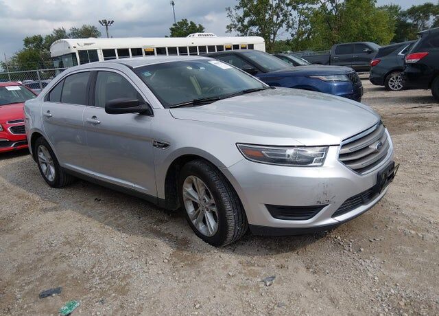 2017 FORD Taurus