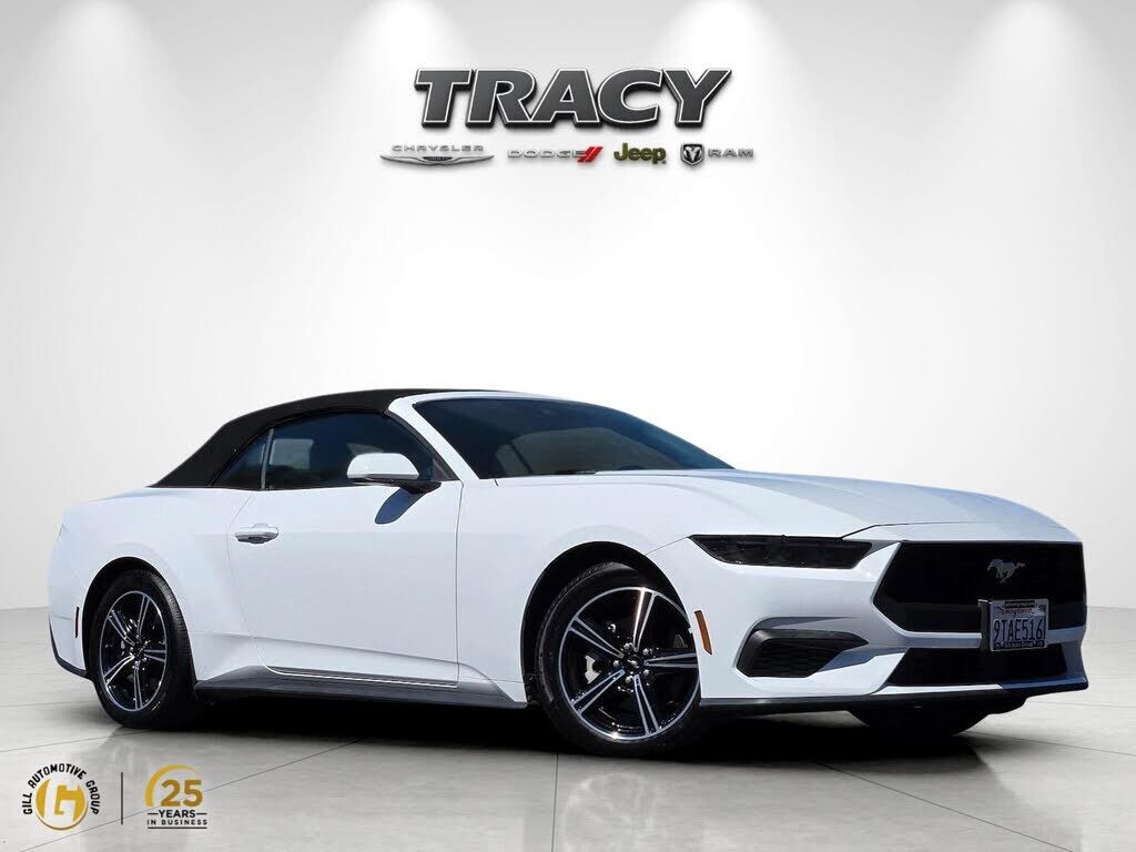 2025 FORD Mustang