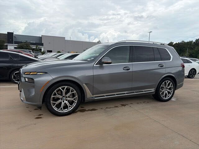 2026 BMW X7