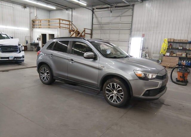 2017 MITSUBISHI Outlander Sport