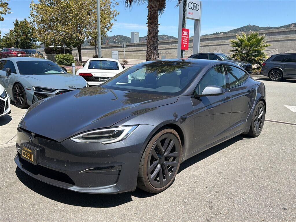 2021 TESLA Model S