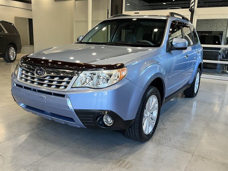 2011 SUBARU Forester