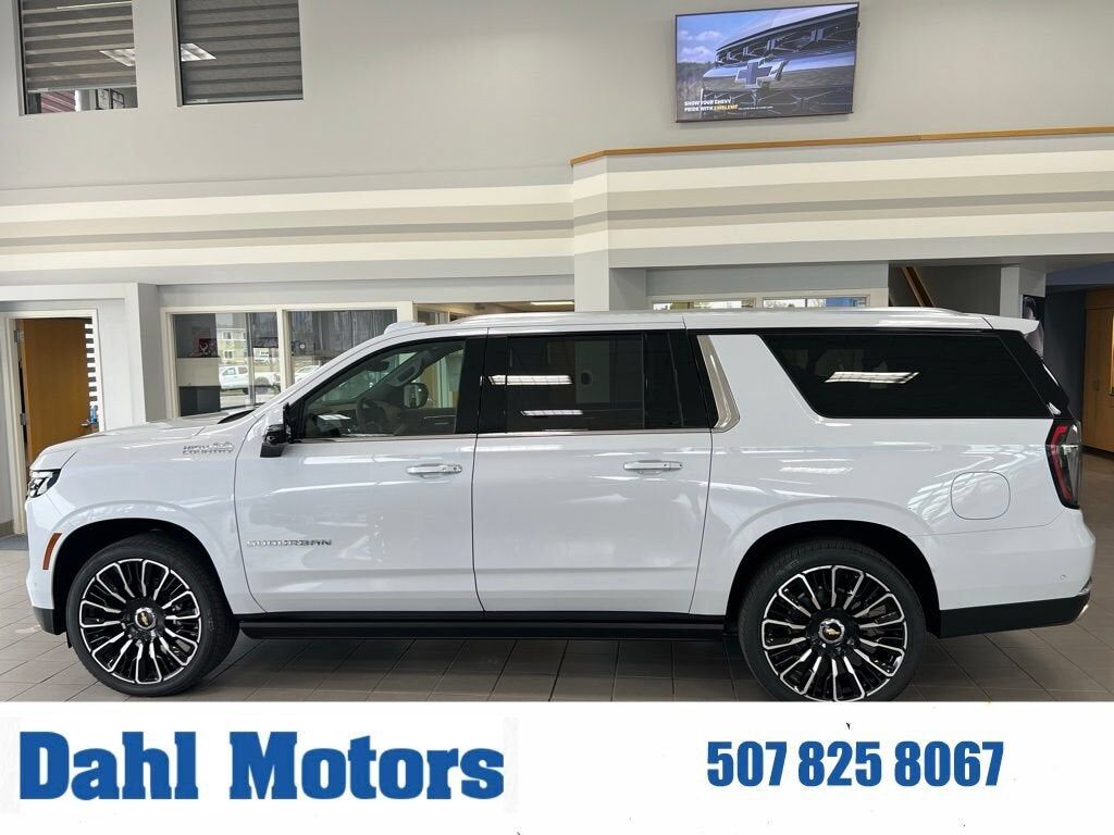 2026 CHEVROLET Suburban