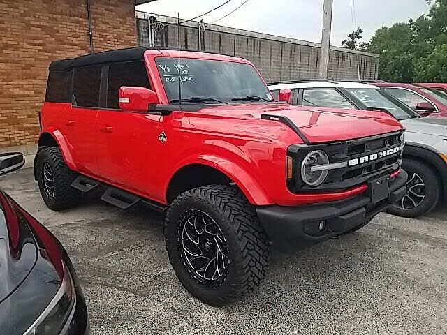 2023 FORD Bronco