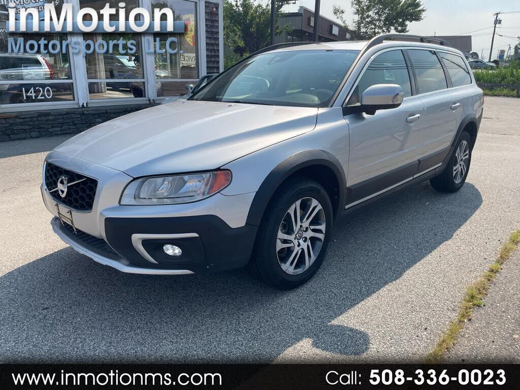2015 VOLVO XC70