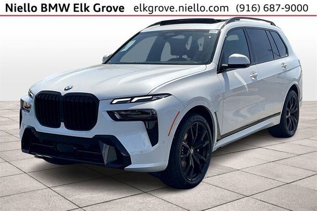 2026 BMW X7