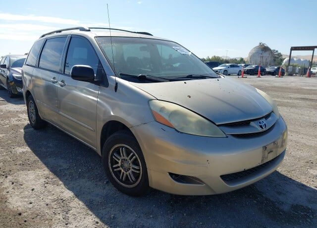 2006 TOYOTA Sienna