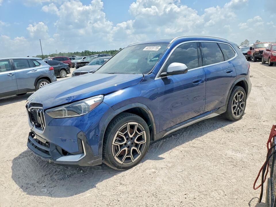 2024 BMW X1