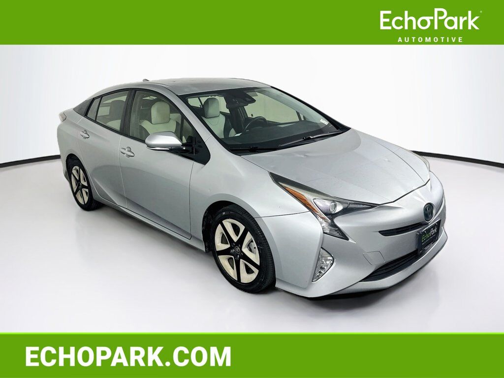 2016 TOYOTA PRIUS