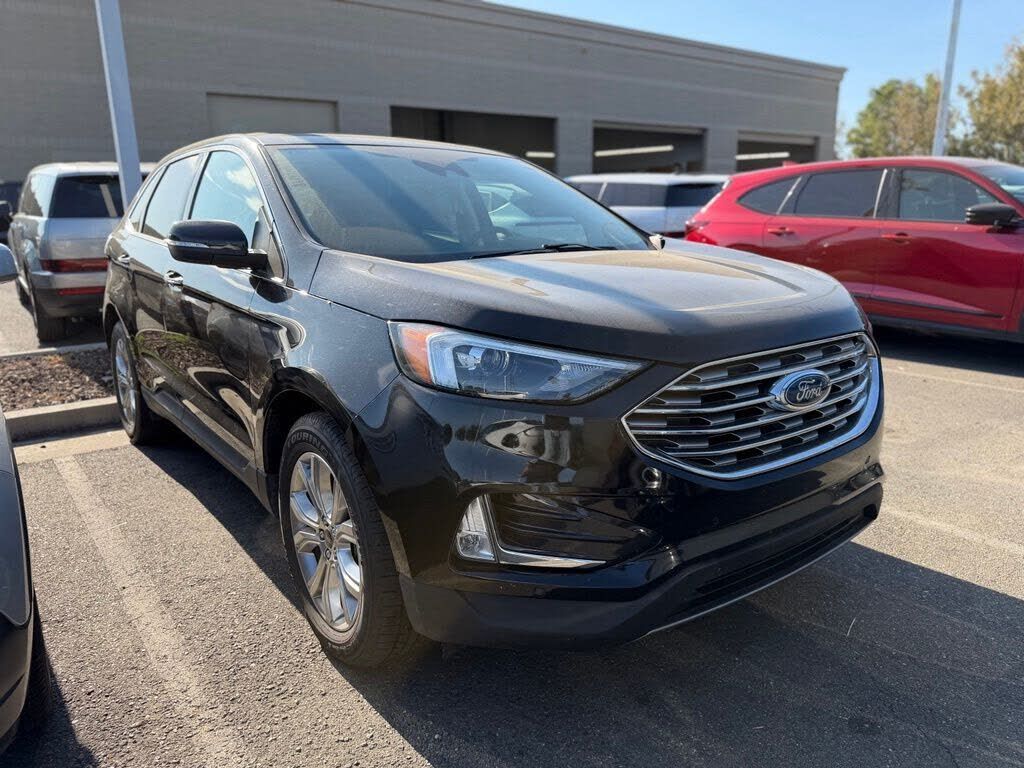 2024 FORD Edge