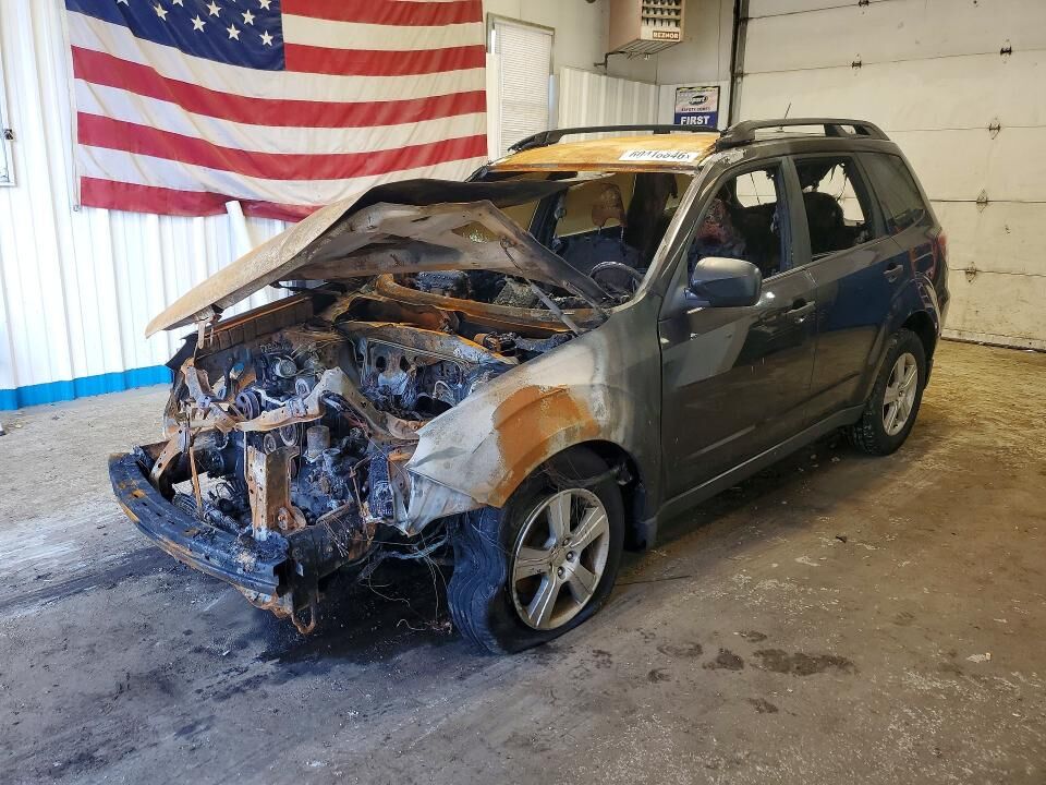 2013 SUBARU Forester