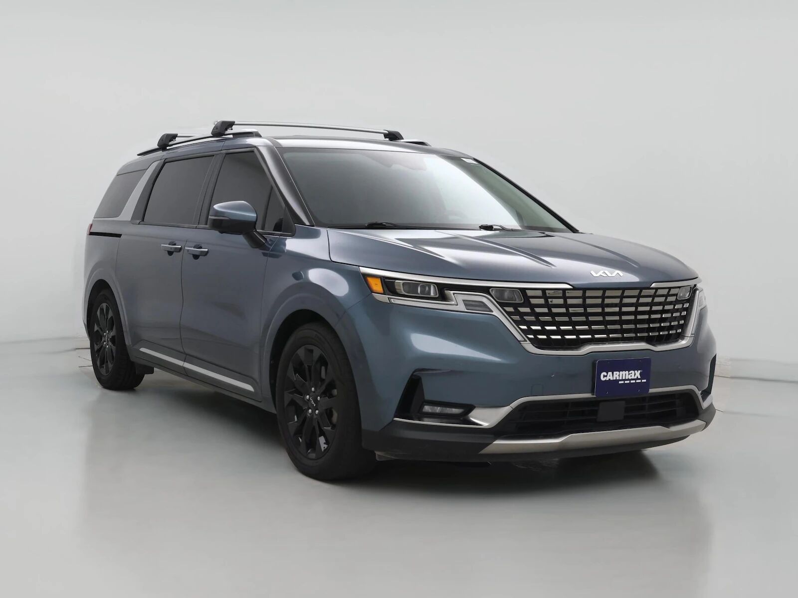 2023 KIA Carnival