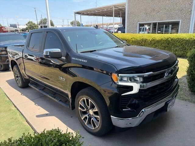 2024 CHEVROLET Silverado