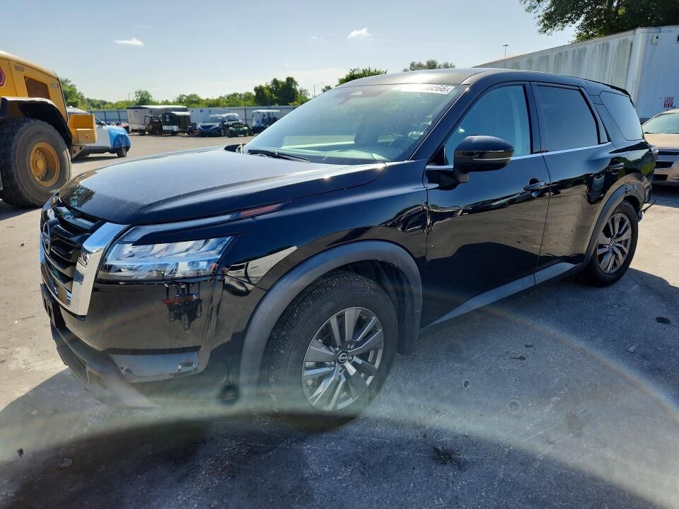 2022 NISSAN Pathfinder
