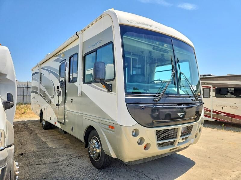 2005 WORKHORSE W22