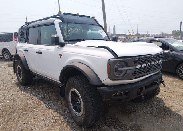 2024 FORD Bronco