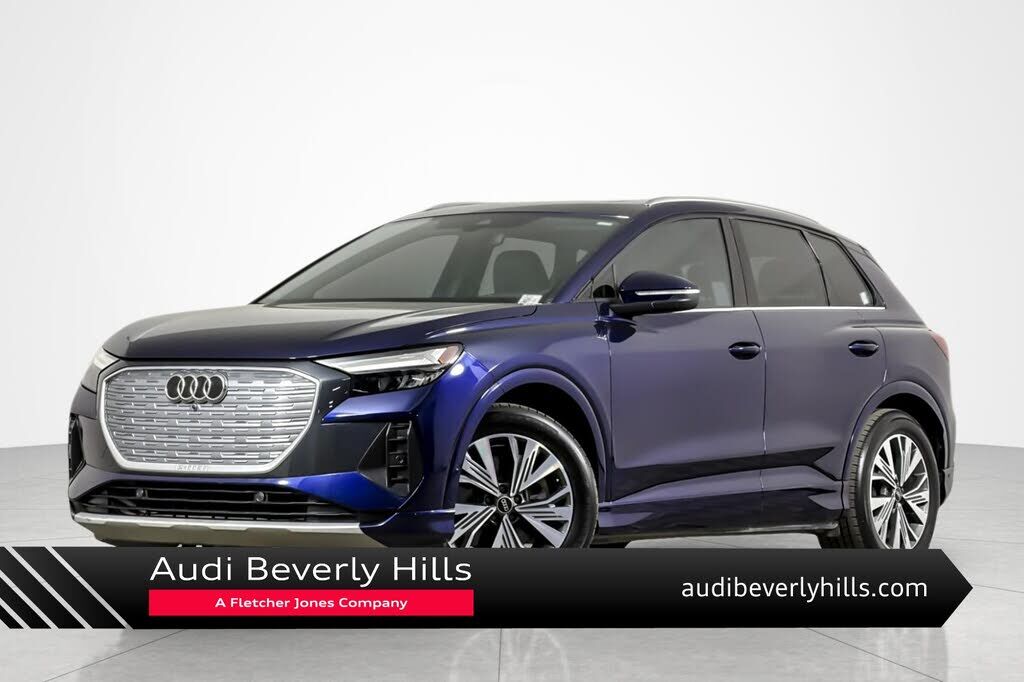 2023 AUDI Q4