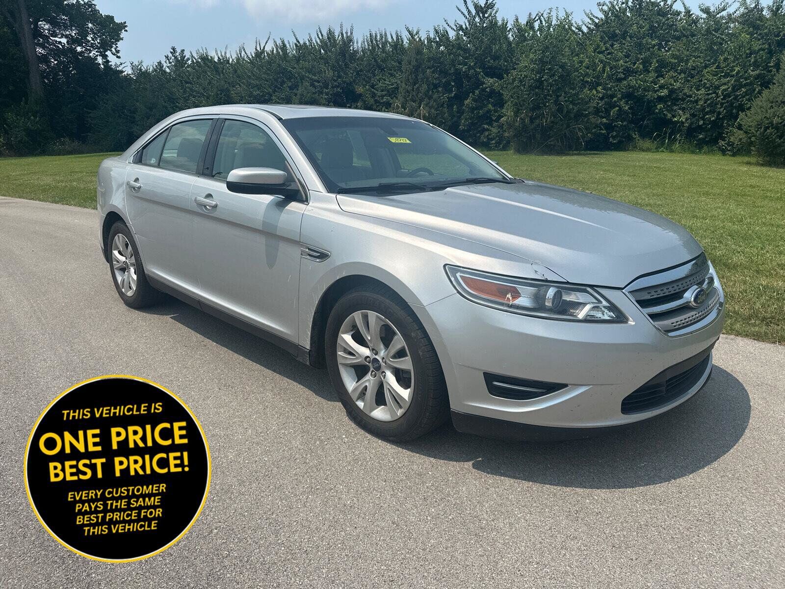 2012 FORD Taurus