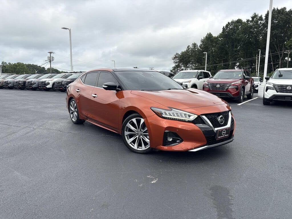 2021 NISSAN Maxima