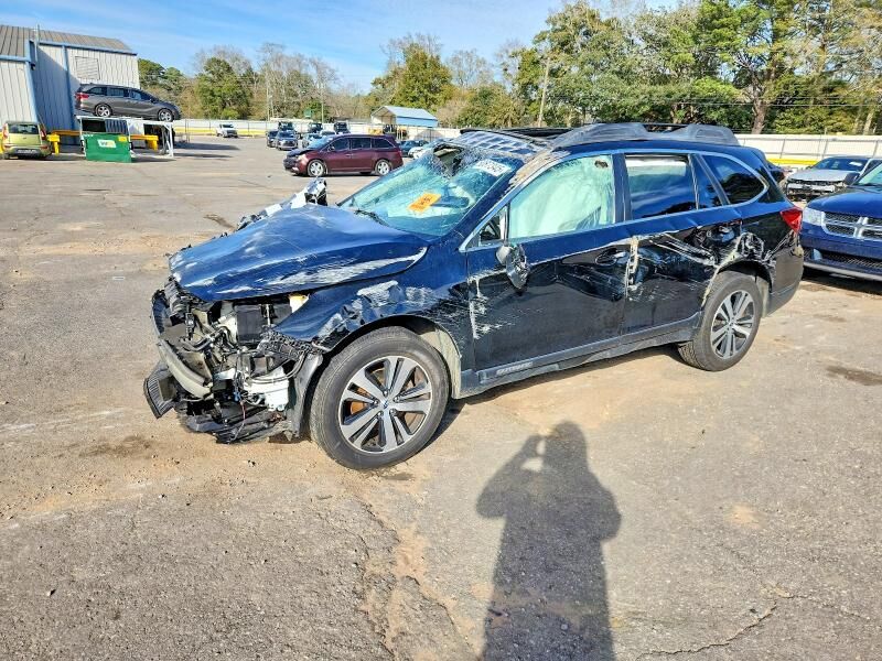 2019 SUBARU Outback