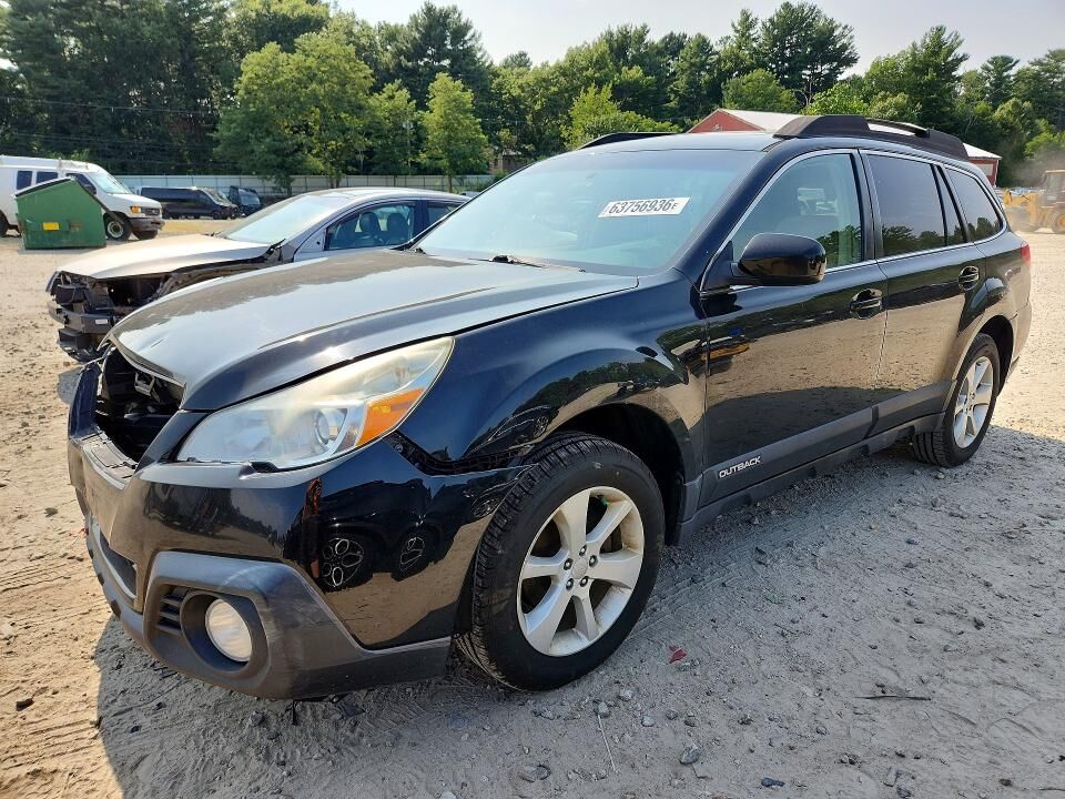 2014 SUBARU Outback