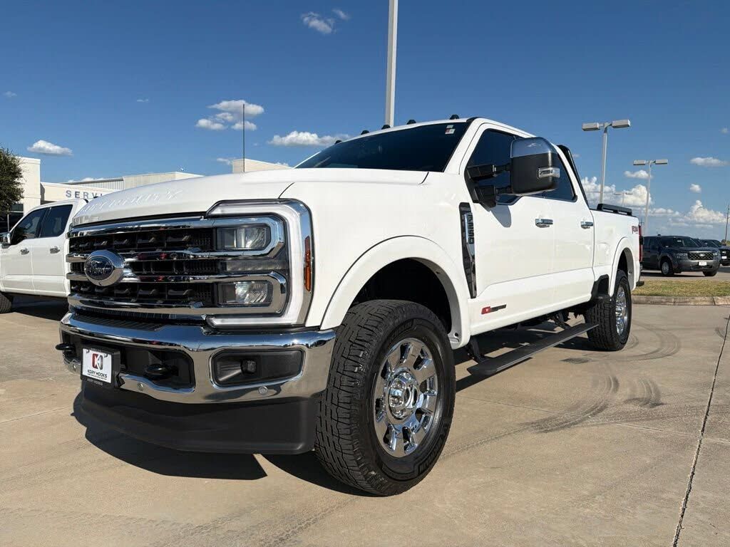 2025 FORD F-250