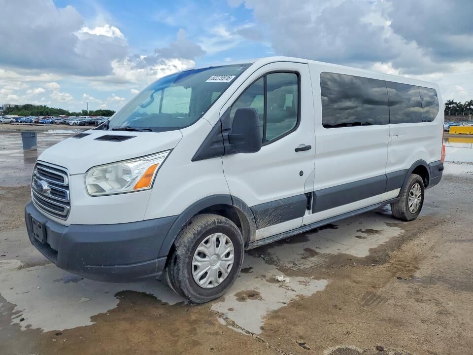 2015 FORD Transit