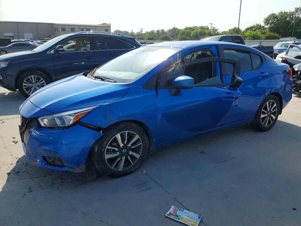 2022 NISSAN Versa