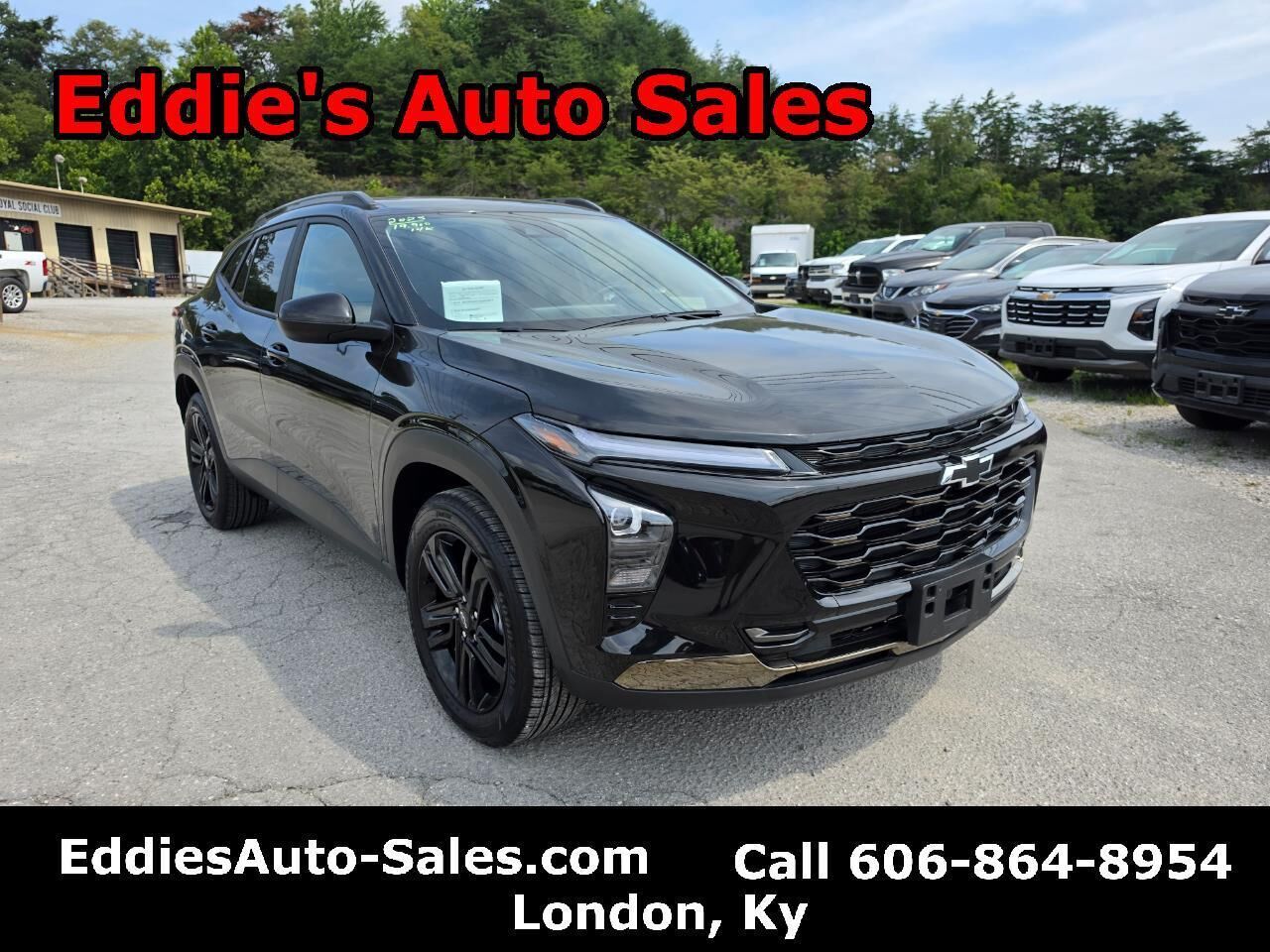 2025 CHEVROLET Trax
