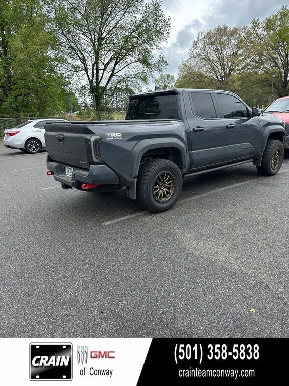 2024 TOYOTA Tacoma