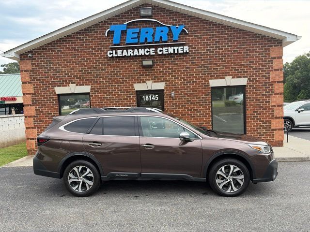 2021 SUBARU Outback