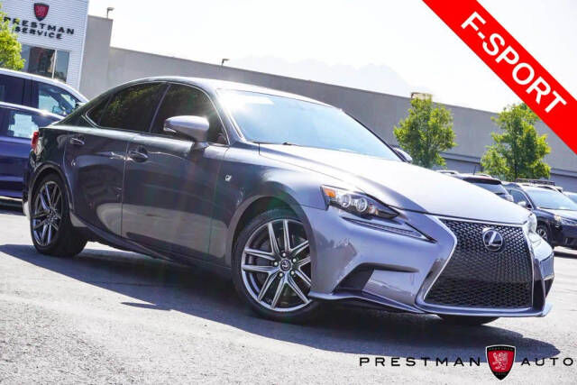 2016 LEXUS IS