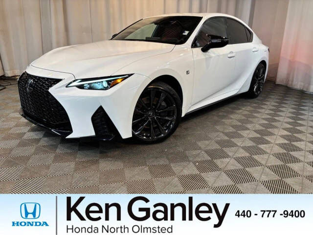 2025 LEXUS IS