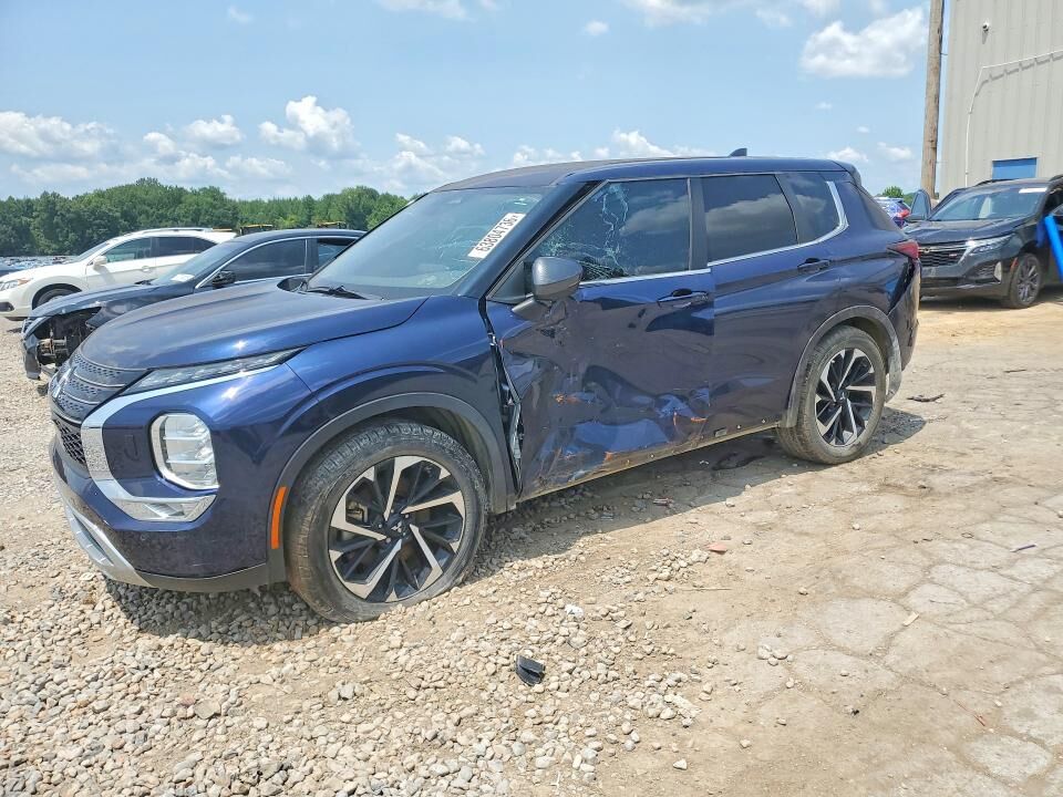 2022 MITSUBISHI Outlander