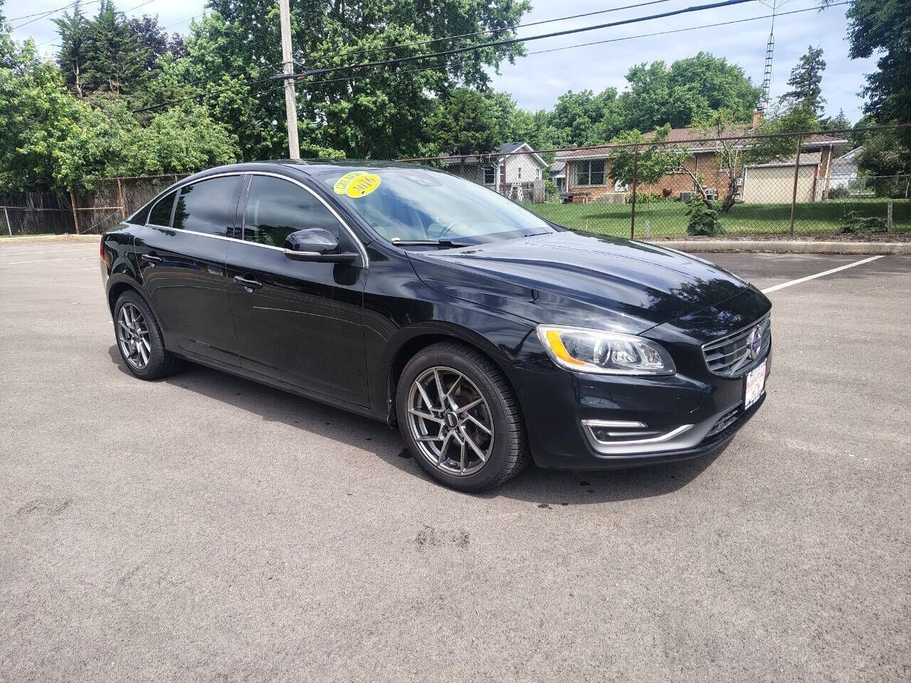 2016 VOLVO S60