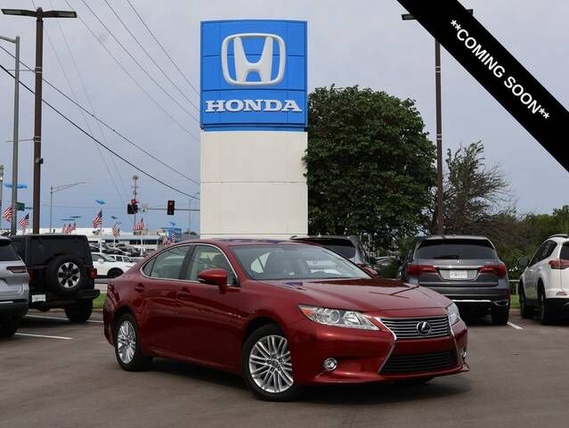 2015 LEXUS ES