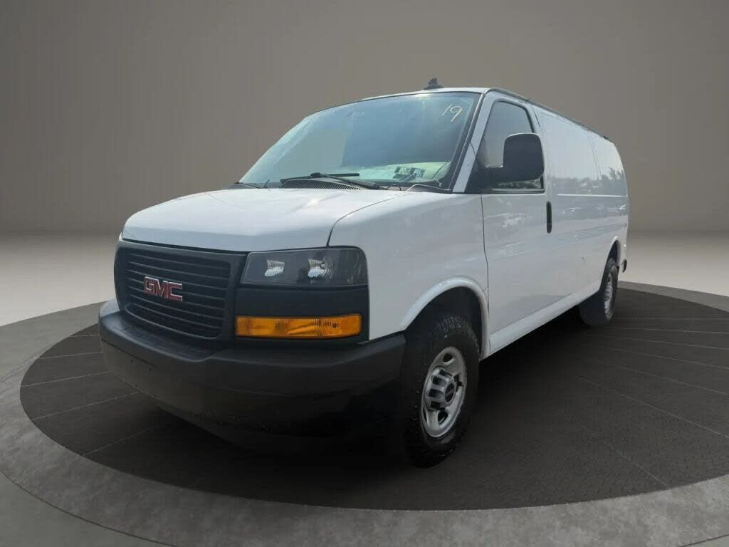 2021 GMC Savana