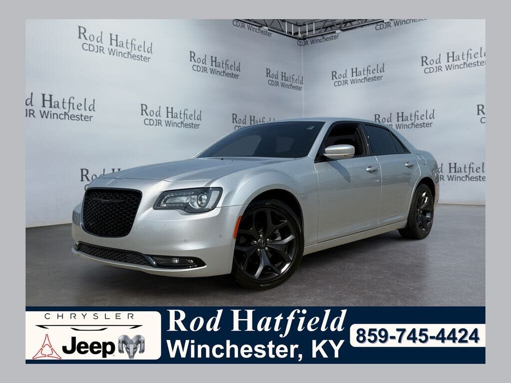 2023 CHRYSLER 300