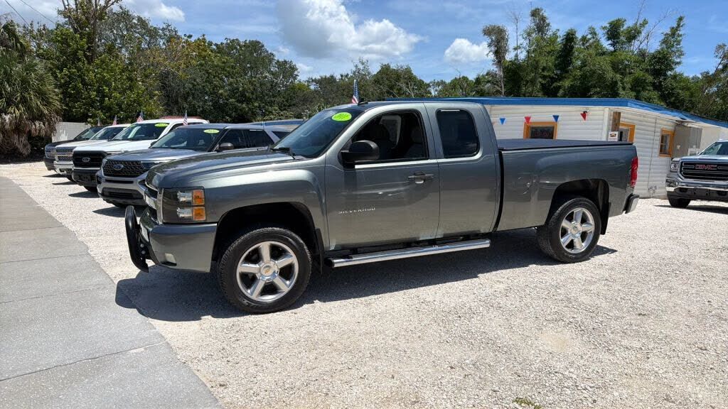 2011 CHEVROLET Silverado
