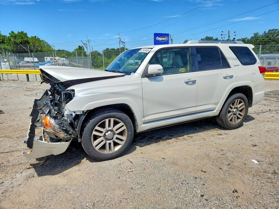 2013 TOYOTA 4-Runner